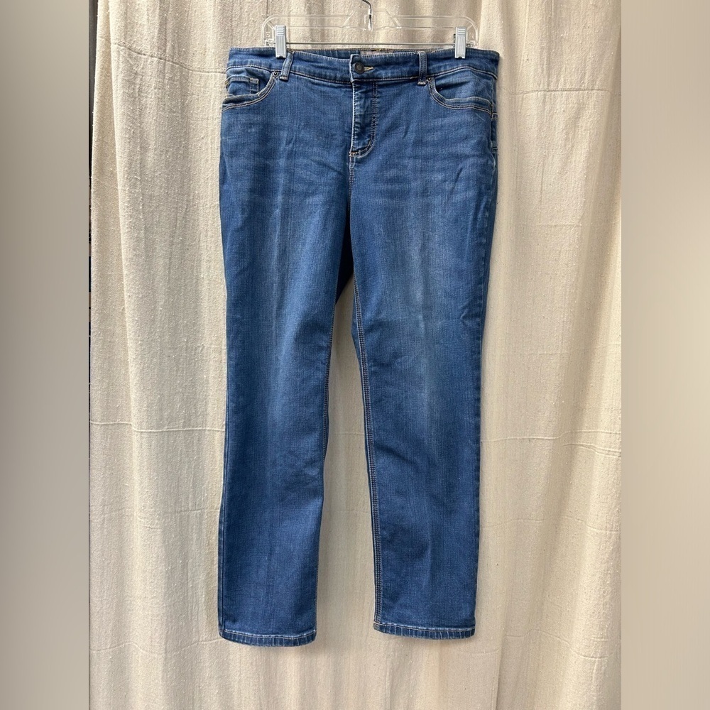 Chicos So Lifting So Sliming/ jeans/ size 2 Short